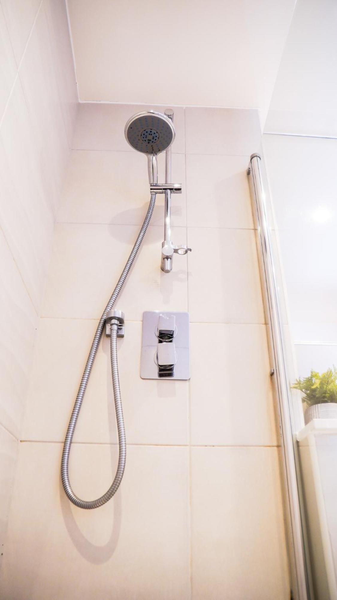 Manchester City Centre Apt With Balcony & Free Parking - Including Free 1-Hour Late Check-Out For Bookings On The 29Th 31St May, Justeat Voucher For 2-Night Stays Minimum! 曼彻斯特 外观 照片