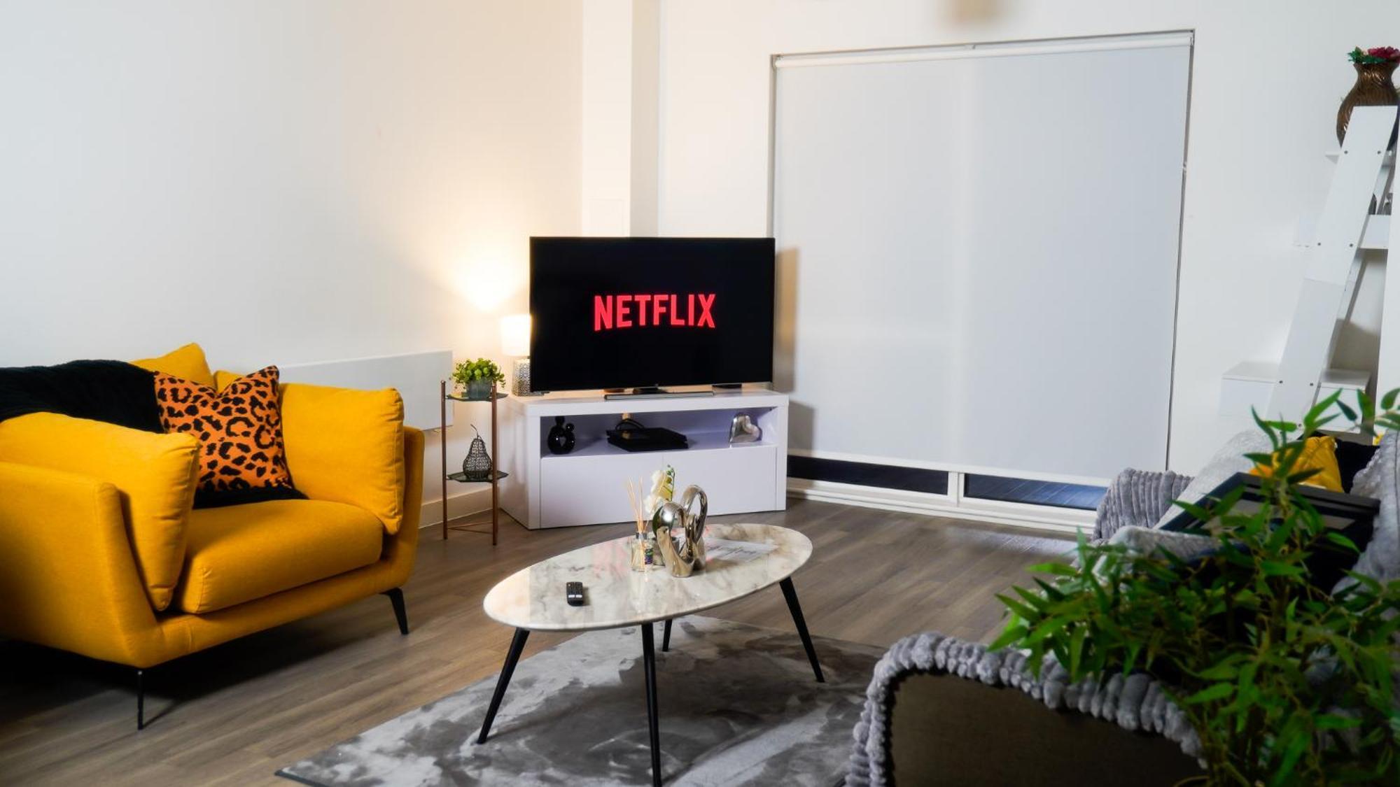 Manchester City Centre Apt With Balcony & Free Parking - Including Free 1-Hour Late Check-Out For Bookings On The 29Th 31St May, Justeat Voucher For 2-Night Stays Minimum! 曼彻斯特 外观 照片