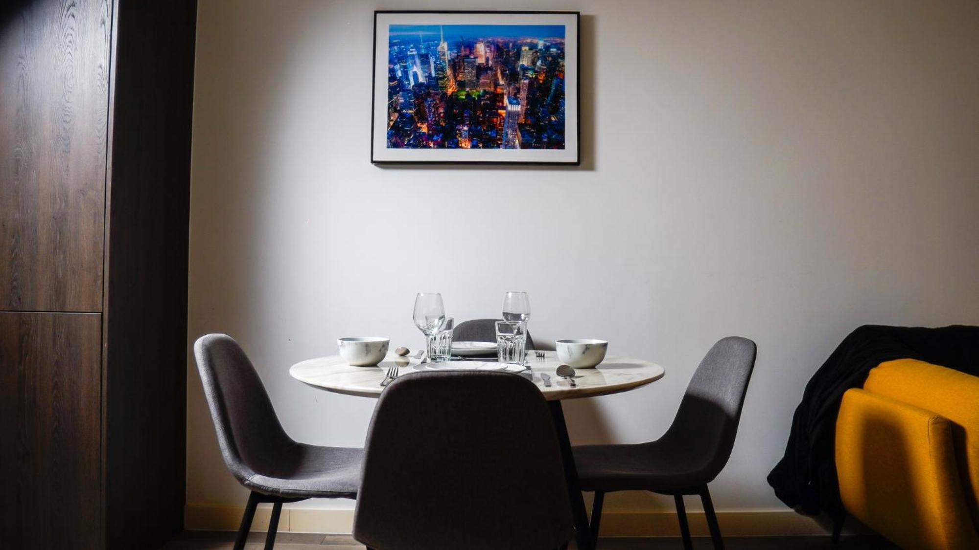 Manchester City Centre Apt With Balcony & Free Parking - Including Free 1-Hour Late Check-Out For Bookings On The 29Th 31St May, Justeat Voucher For 2-Night Stays Minimum! 曼彻斯特 外观 照片