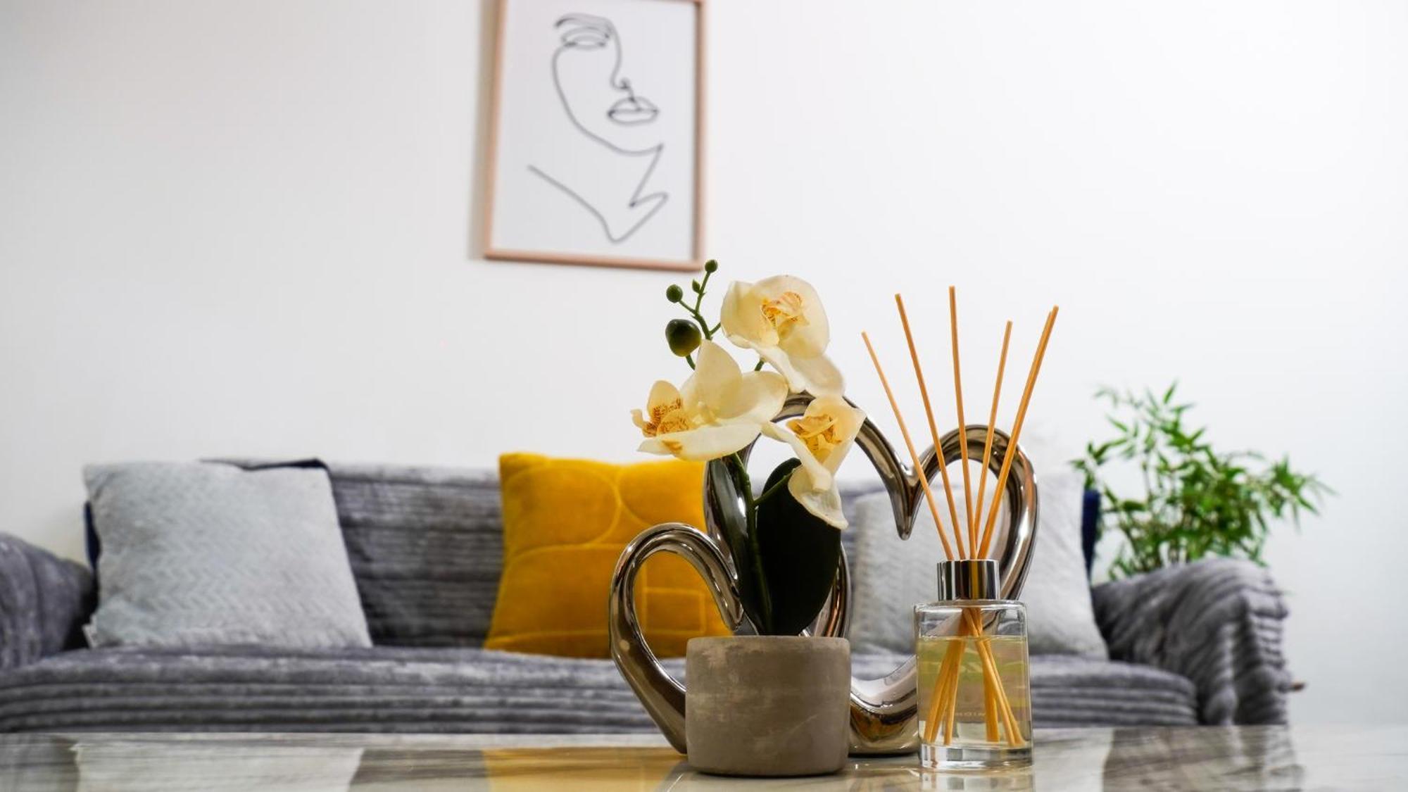 Manchester City Centre Apt With Balcony & Free Parking - Including Free 1-Hour Late Check-Out For Bookings On The 29Th 31St May, Justeat Voucher For 2-Night Stays Minimum! 曼彻斯特 外观 照片